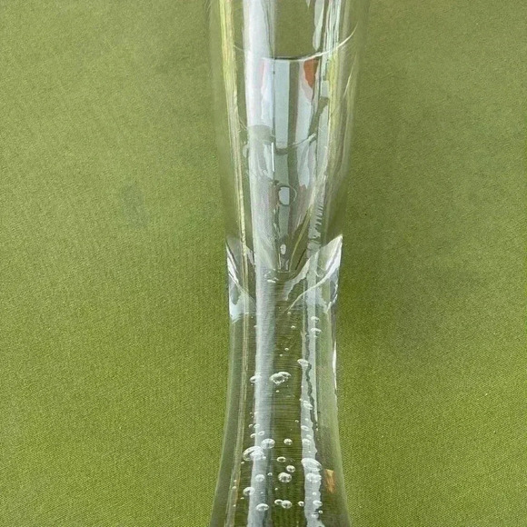 Mysterious rising bubbles / Pair Champagne Cocktail Glass / Sghr

SKU 220109 - Picture 4 of 6